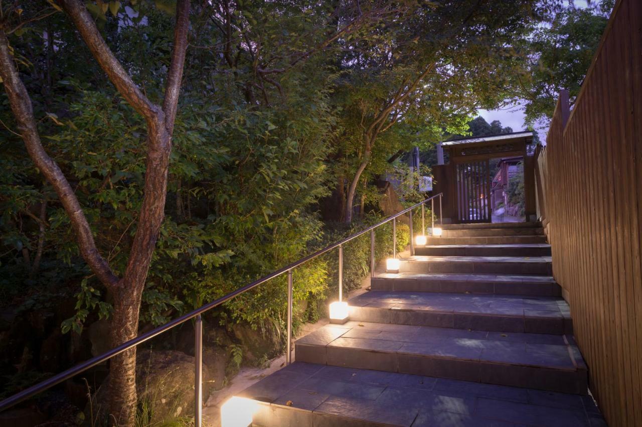 Yufuin Ryokan Dining Kitchen Zen Exteriör bild